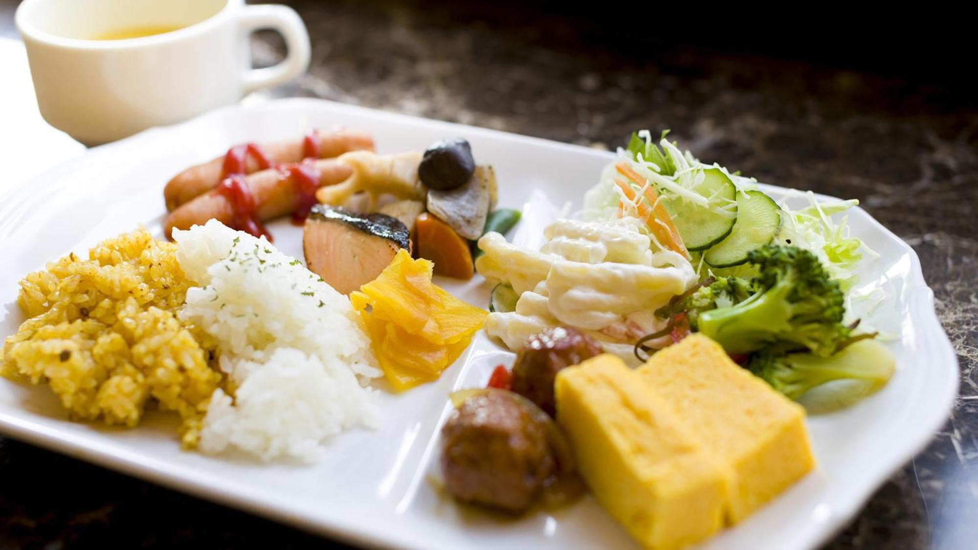 Toyoko Inn Shonan Hiratsuka Eki Kita Guchi No 1 Buitenkant foto